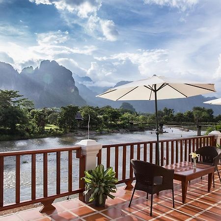 Thavisouk Riverside Hotel Vang Vieng Exterior foto