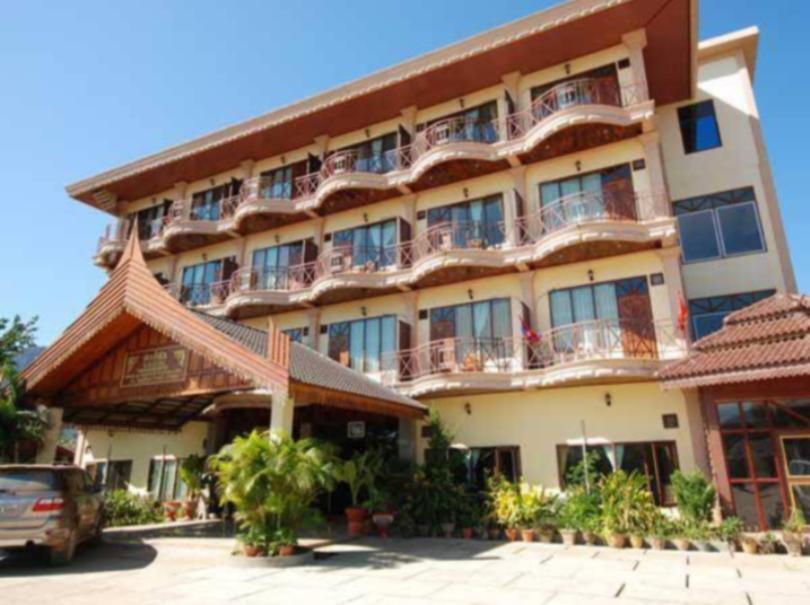 Thavisouk Riverside Hotel Vang Vieng Exterior foto