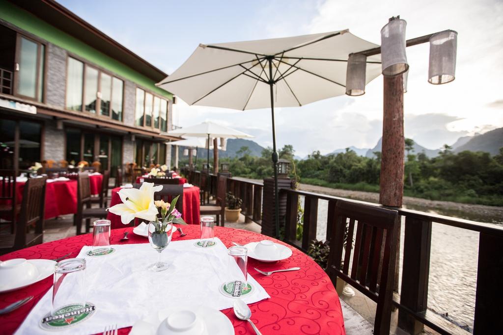 Thavisouk Riverside Hotel Vang Vieng Exterior foto